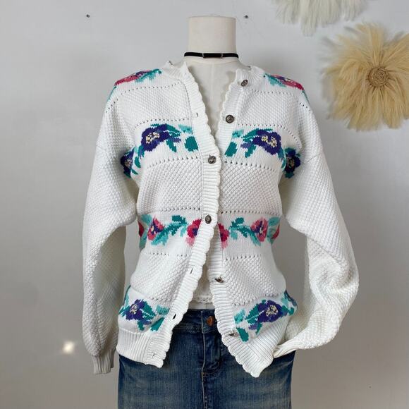 Northern Reflections Sweaters - VTG Northern Reflections Womens Knit Cardigan Sweater Size M Cottagecore Grandma